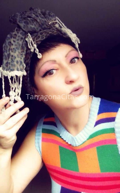 Yoana, mujer en busca de amistades. 632565484. Citas en TARRAGONA, TARRAGONA. www.tarragonacitas.com.