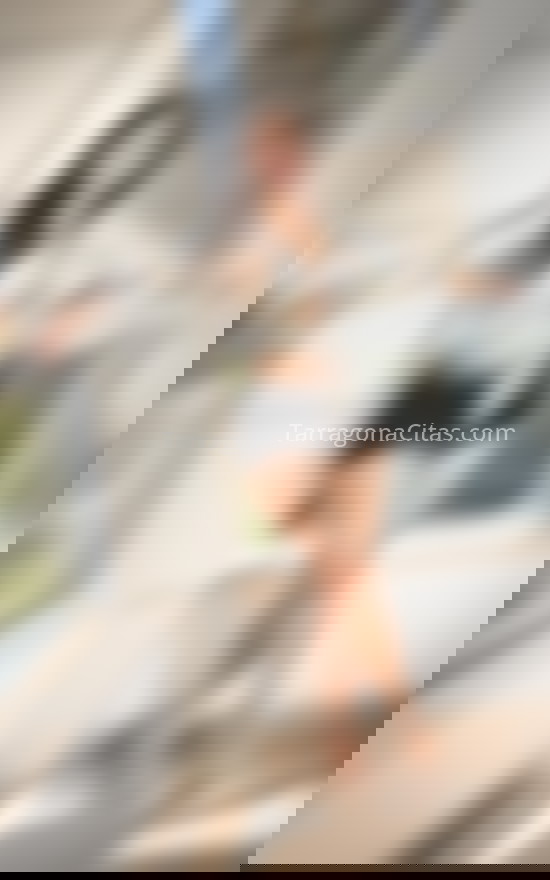 Lucia, joven venezolana. 613928124. Citas en TARRAGONA, TARRAGONA. www.tarragonacitas.com.