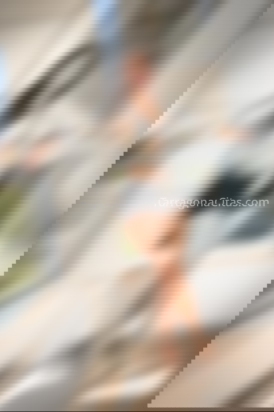 Lucia, joven venezolana. 613928124. Citas en TARRAGONA, TARRAGONA. www.tarragonacitas.com.