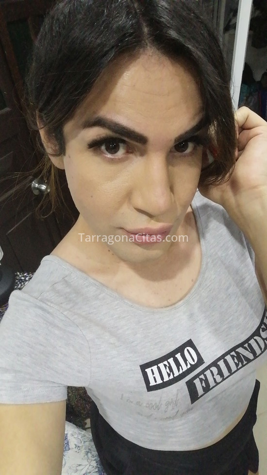 Laurita, latina. 693257599. Citas en TARRAGONA, TARRAGONA. www.tarragonacitas.com.