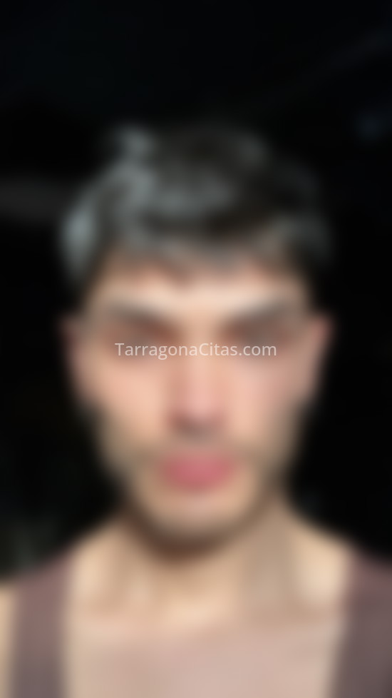 Jovencito latino . 683621498. Citas en TARRAGONA, TARRAGONA. www.tarragonacitas.com.